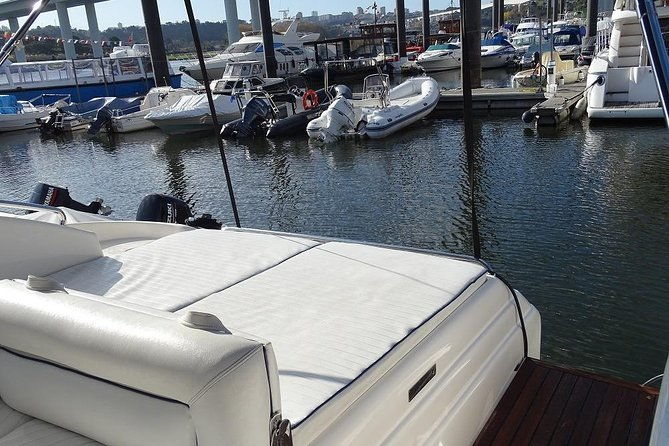 bridge-experience-2h-private-yacht-rental-in-porto-2