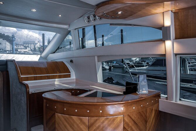 bridges-experience-2h-private-yacht-tour-in-the-city-of-porto-2