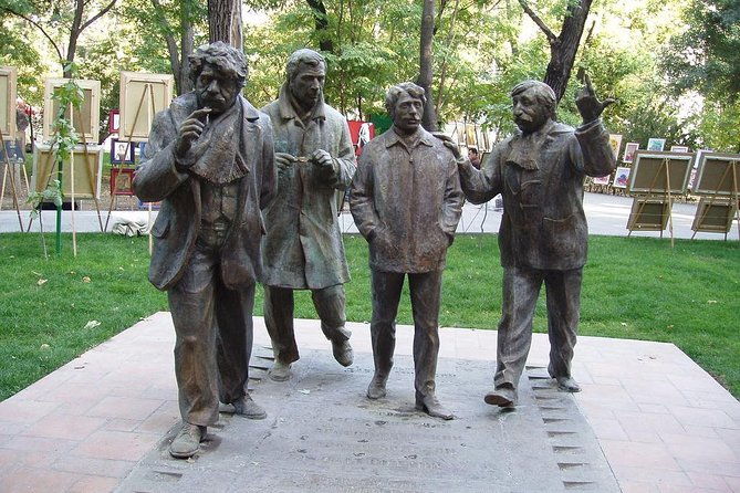 budget-walking-tour-in-yerevan-yerevan-city-tour