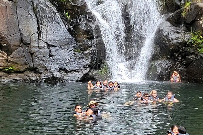 byodo-temple-and-waimea-botanical-garden-tour-2