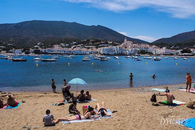 cadaques-dali-house-museum-day-trip-from-girona-tickets-included