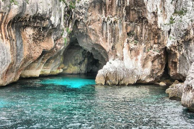 cagliari-day-trip-to-cave-of-neptune-private-experience-2