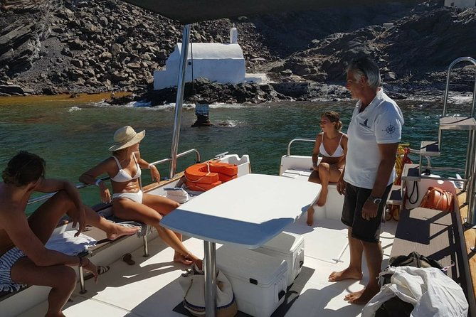 caldera-private-cruise-volcano-hike-2