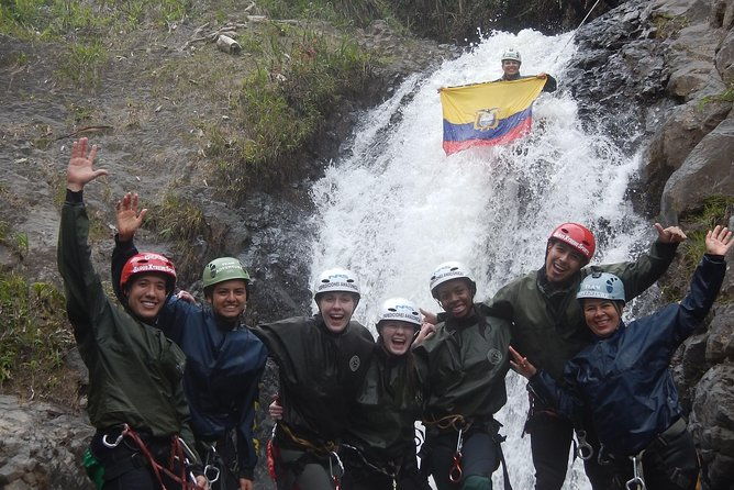 canyoning-in-banos-chamana-waterfall