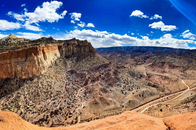 capitol-reef-full-day-private-tour-and-hike