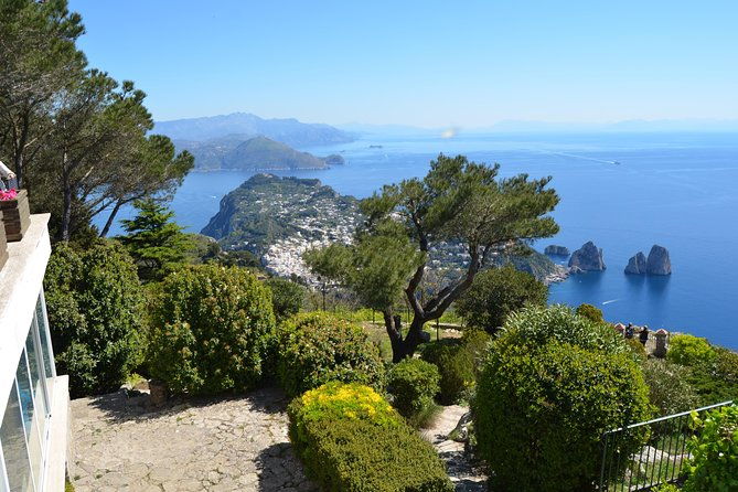 capri-anacapri-and-blue-grotto-day-tour-from-amalfi-2