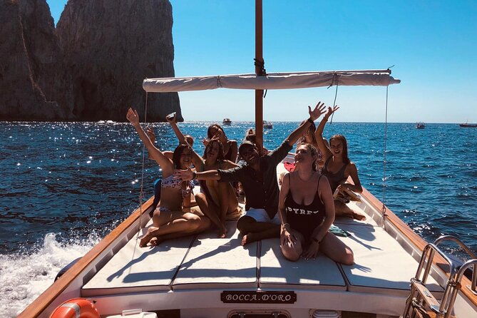 capri-boat-tour-in-4-hours-2