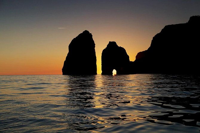 capri-night
