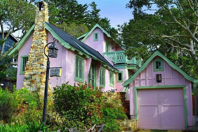 carmel-by-the-seas-fairytale-houses-a-self-guided-walking-tour-2