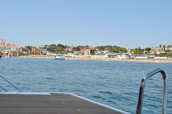 cascais-private-sailing-2h-cruise-with-a-drink