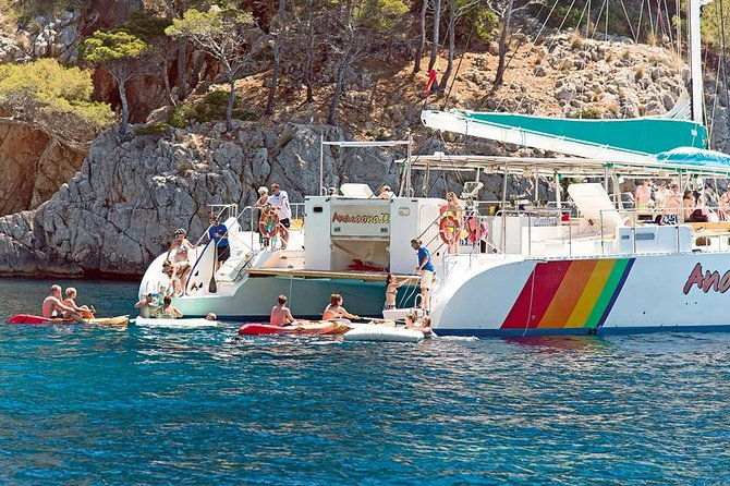 catamaran-cruise-from-port-dalcudia-with-lunch-and-swim-stop
