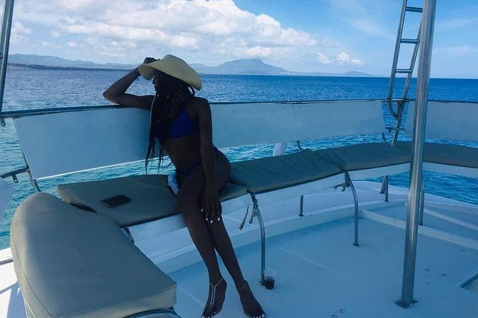 catamaran-cruise-with-snorkeling-and-lunch-on-board