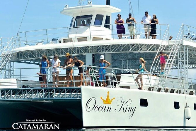 catamaran-ocean-king-manuel-antonio