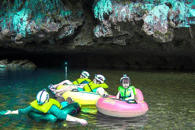 cave-tubing-from-san-ignacio-2