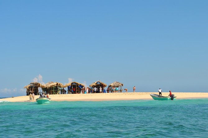cayo-arena-day-trip-from-puerto-plata