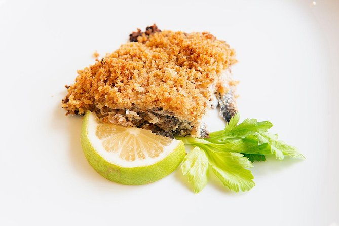 cesarine-dining-cooking-demo-at-locals-home-in-catania