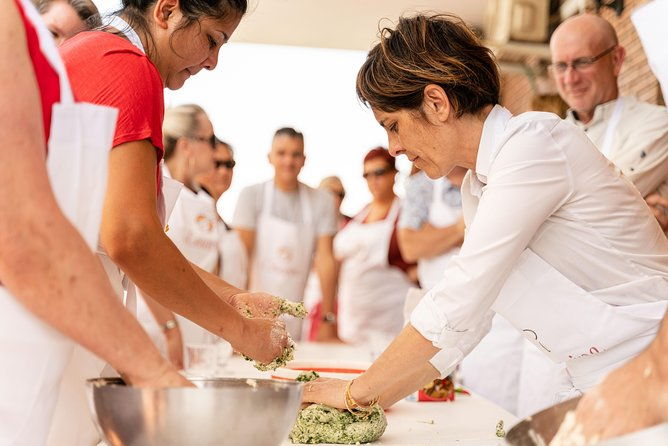 cesarine-small-group-pasta-and-tiramisu-class-in-bergamo-2