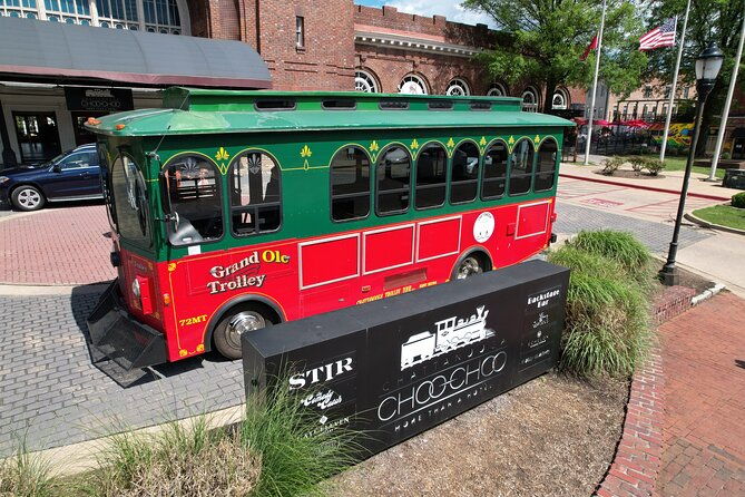 chattanooga-city-trolley-tour-with-coker-automotive-museum-visit