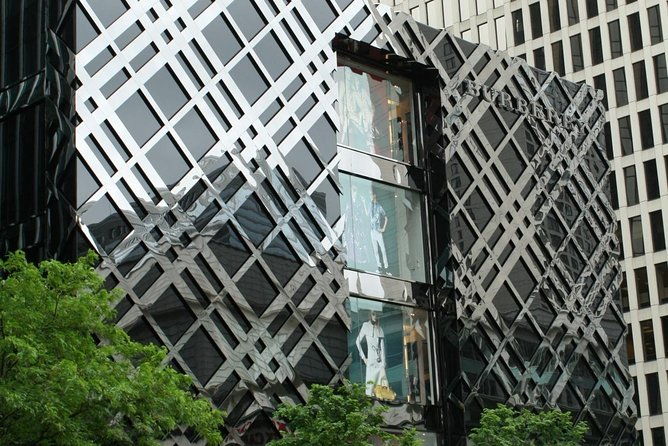 chicago-walking-tour-the-magnificent-mile-2