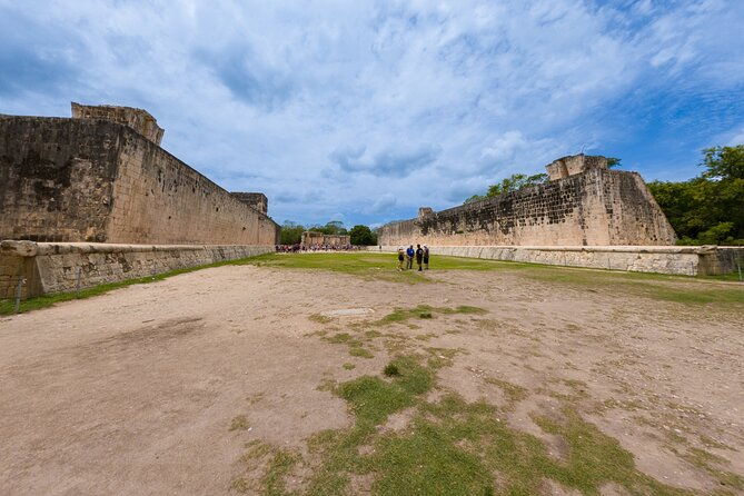 chichen-itza-ekbalam-with-cenote-swim-from-playa-del-carmen