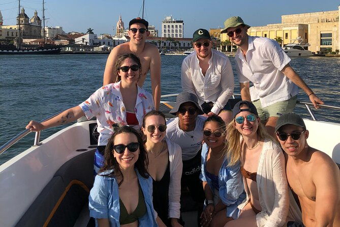 cholon-boat-party-up-15-people