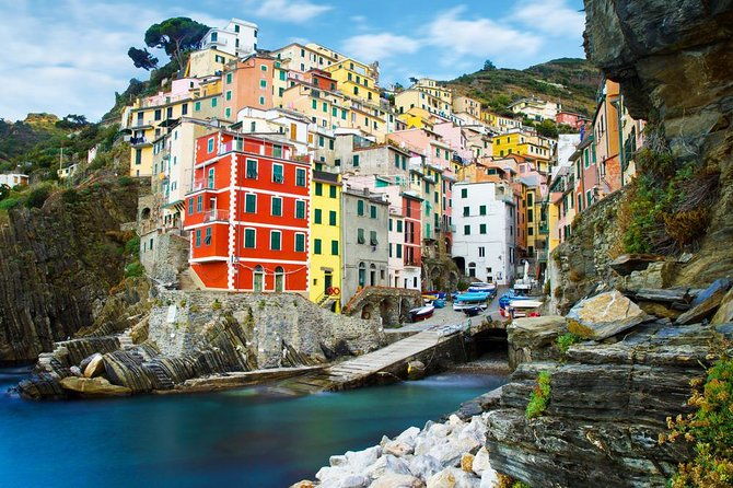 cinque-terre-tour-with-limoncino-tasting-from-la-spezia-train-station-2