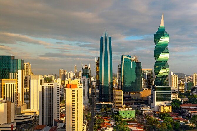 city-tour-and-panama-canal