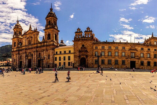 city-tour-bogota-essentials
