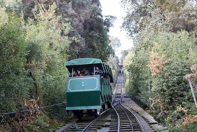 city-tour-santiago-walking-typical-tastings-cable-car-and-funicular