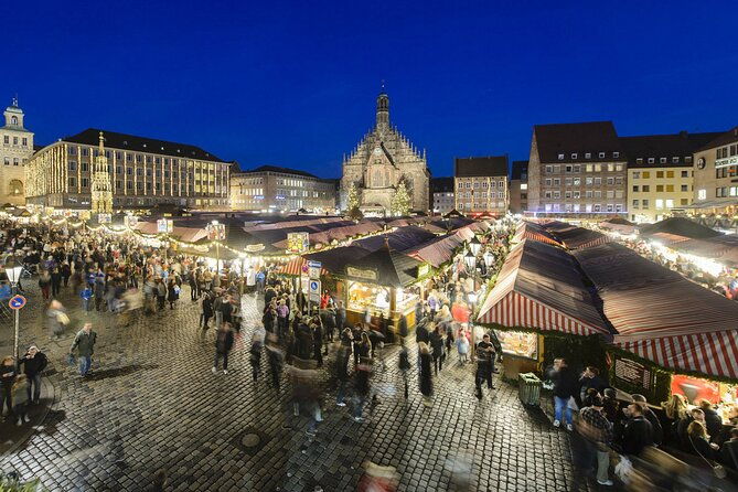 city-tour-through-nuremberg-with-the-little-train-christmas-tour