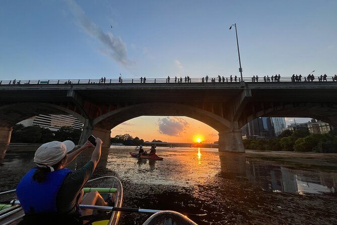 clear-kayak-tour-at-ladybird-town-lake-in-austin