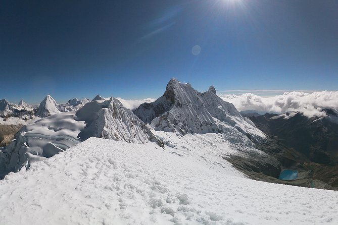 climb-pisco-the-balcony-of-the-cordillera-blanca-5752m