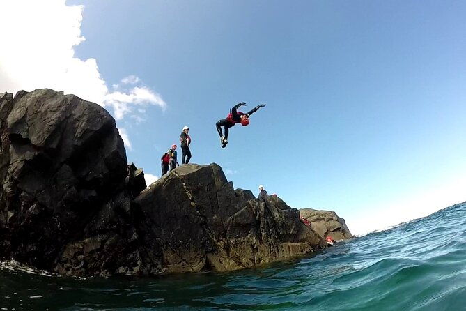 coasteering-on-irelands-wild-atlantic-way