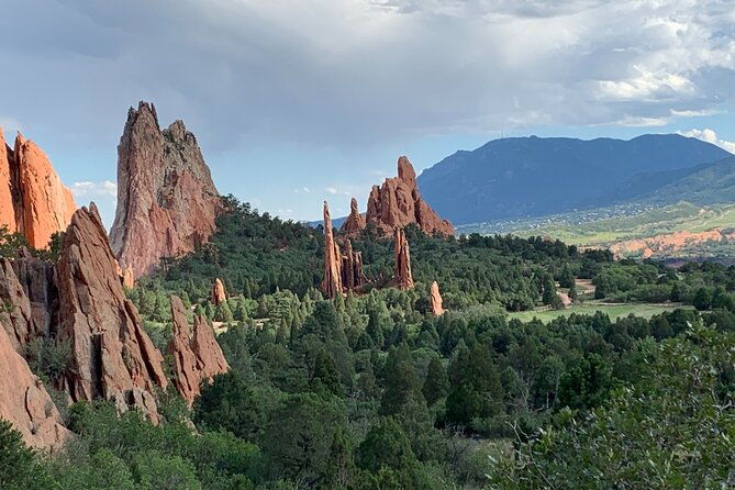 colorado-springs-garden-of-the-gods-luxury-jeep-tours-2