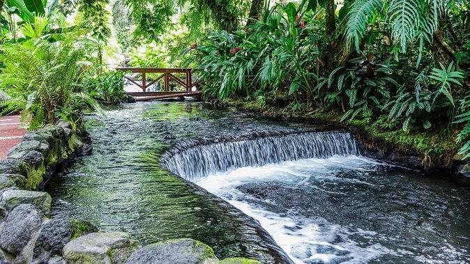 combination-hanging-bridges-waterfall-volcano-hike-hot-spring