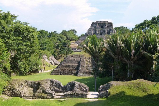 combine-2-of-belizes-most-popular-activities-into-1-great-package-from-placencia