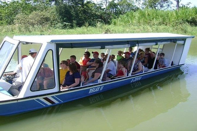 combo-tour-tortuguero-canal-cahuita-national-park
