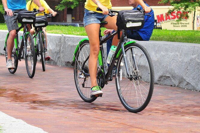comfort-hybrid-boston-city-bike-rental