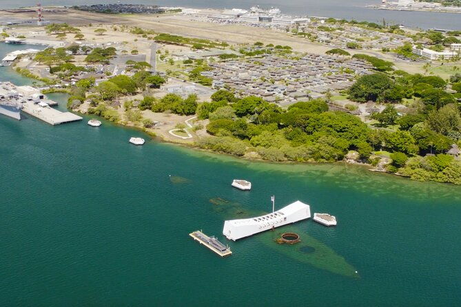 complete-island-oahu-helicopter-tour