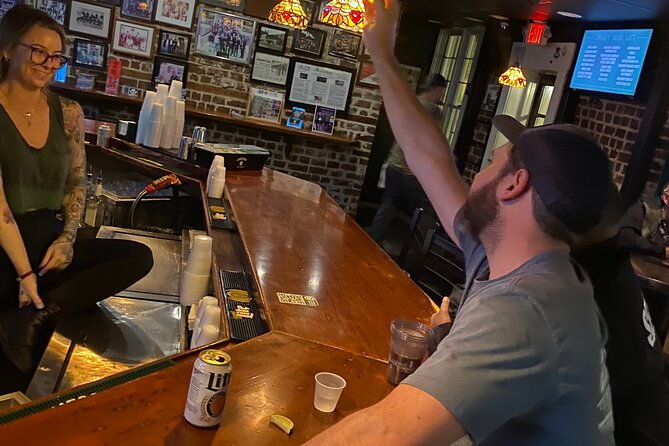 conjuring-cocktails-pub-crawl