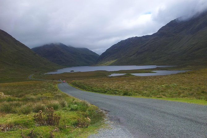 connemara-kylemore-abbey-and-doolough-valley-full-day-private-tour-from-galway-3