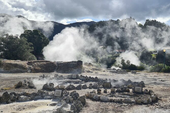 couples-private-hybrid-4x4-tour-furnas-inc-hot-springs-and-3-course-lunch-2