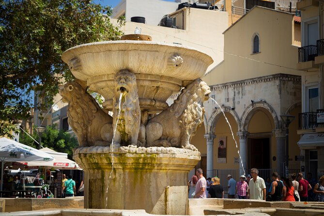 crete-shore-trip-knossos-palace-from-heraklion-iraklion-port