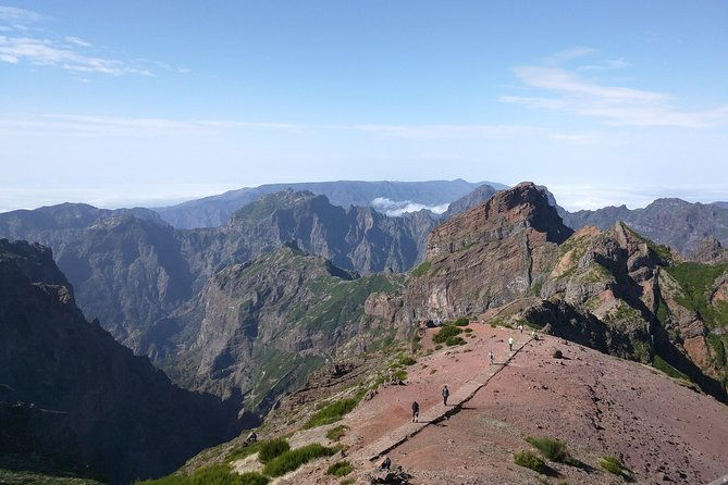 cristo-rei-arieiro-peak-and-santo-da-serra-4x4-experience
