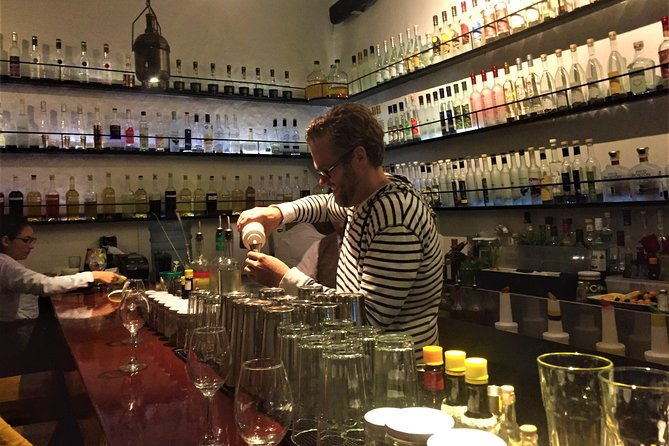 cusco-by-night-walking-tour-pisco-sour-lesson-dinner