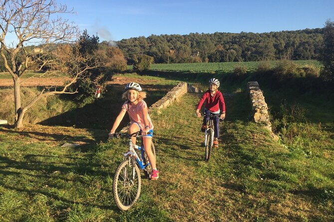 cycling-in-the-green-ways-and-country-roads-of-girona-2