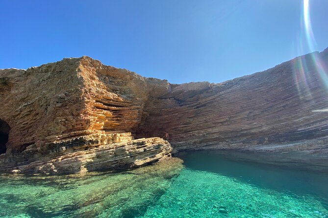 daily-boat-trip-antiparos-despotico-2