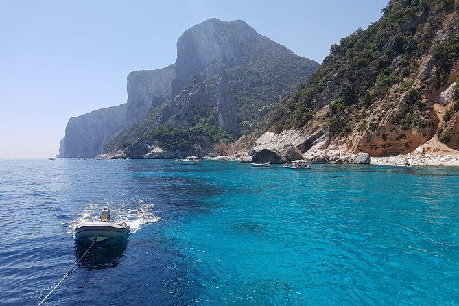 daily-sailing-trip-in-the-orosei-coves-with-lunch-2