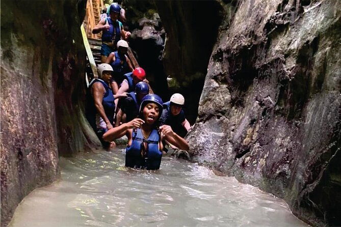 damajagua-waterfalls-zipline-with-lunch-and-transfer