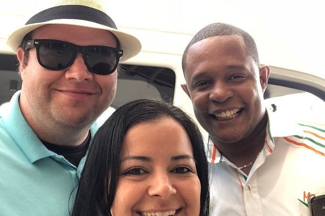 dat-punta-cana-transfer-to-melia-caribe-beach-round-trip